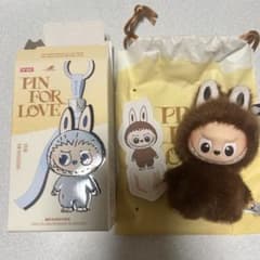 ラブブ　イニシャル L 推しカラー、推しイニシャルPOPMARTのサムネイル