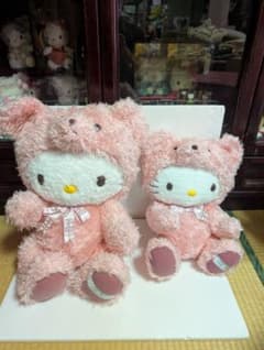 Hello Kitty ぬいぐるみ 着ぐるみ ピンク 2体セットのサムネイル