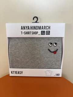 UNIQLO KT1EASY グレー Tシャツ 140のサムネイル