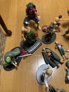 ワンピース　フィギュア　まとめ売りのサムネイル