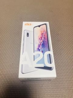 新品　Galaxy ホワイト32GB SIMロック解除済みのサムネイル