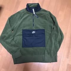 新品未使用ナイキ　　フリースハーフジップ　サイズＬのサムネイル