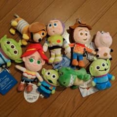 トイストーリー4ぬいぐるみのサムネイル
