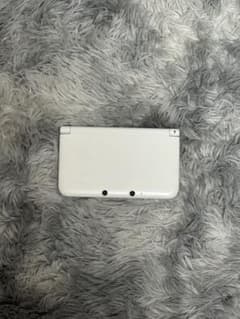 ニンテンドー3DS LL ホワイト 本体　値下げ歓迎ですのサムネイル