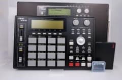 AKAI MPC1000BK 中古 60GB ハードディスク付きのサムネイル