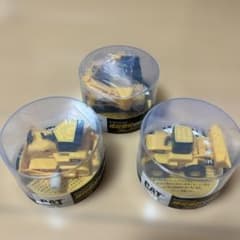 の*★様 【美品・送料込】CAT ミニカー 3個セット　建設機械コレクション Wのサムネイル