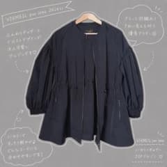 VERMEIL par iena 노 칼라 개더 ZIP 블루존 네이비