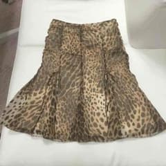 フラジールのスカートのサムネイル