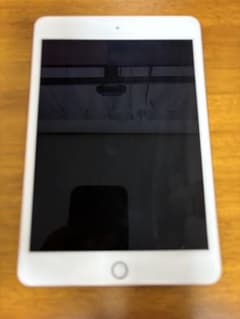 iPad mini Wi-Fiモデル 第5世代 256gb ゴールド 本体 備品 - メルカリ