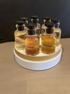 Louis Vuitton 香水 ミニボトル 7本セットのサムネイル