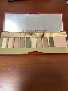 ESTEE LAUDER ヌードアイシャドウパレットのサムネイル