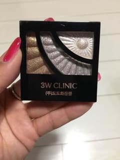3W CLINIC アイシャドウのサムネイル