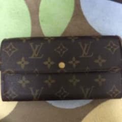 ヴィトン財布のサムネイル