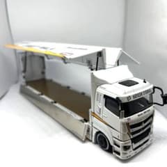 三菱ふそうスーパーグレート（LB-TRUCKS仕様）