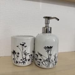 ソープディスペンサー タンブラー セット 花柄 IKEA - メルカリ