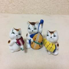 猫の置物 楽器 中華風のサムネイル