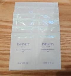 インフィニティ イノベイティブ ブライト セラム 0.6ml × 12包のサムネイル
