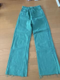ミントグリーン ワイドレッグデニム