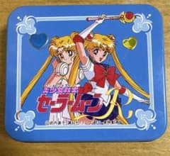 Used item: Pretty Guardian Sailor Moon R trinket box (tin) 1993