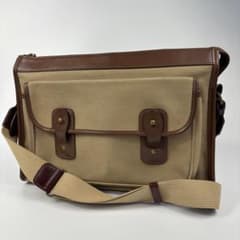 グルカ　GHURKA ショルダーバッグ　No.8 THE COURIER 茶色 グルカ GHURKA ショルダーバッグ No.8 THE COURIER 茶色 - メルカリ