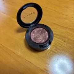 MAC エクストラ ディメンション アイシャドウ アマラスアロイのサムネイル