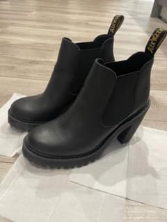 ドクターマーチン Dr.Martens チャンキーヒール サイドゴアブーツのサムネイル