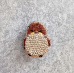 スズメ 刺繍 ブローチ ハンドメイド　すずめヒナのサムネイル