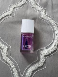 【メルカリ内最安値】Dior ネイルグロウのサムネイル