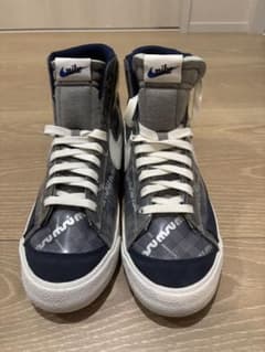 マ*ー様 Nike ハイカットスニーカー グレー/ネイビー 27.5のサムネイル