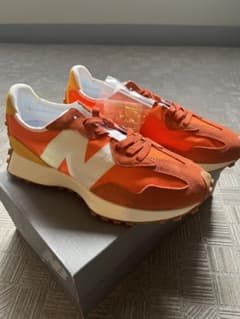 ハジー様専用ニューバランスNEW balance MS327CLAのサムネイル