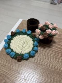ピンク×茶色・水色×茶色バラのブーケコースター2枚セットのサムネイル