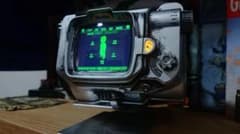 Fallout Pip-Boy レプリカのサムネイル