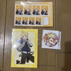 鏡音リン　鏡音レン　缶バッジ　アクリルスタンド　特典　ポストカード　ボーカロイド 鏡音レン＆鏡音リン】劇場版 証明写真館 特典ポストカード グリ缶