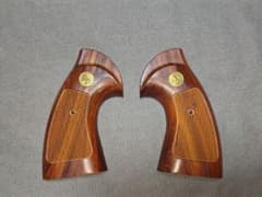 東京マルイ コルトパイソン用 木製グリップ 紫檀製 キャロムショット