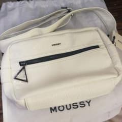 新品！Moussy ショルダーバッグ ホワイトのサムネイル