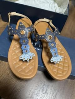 コールハーン　バックベルトサンダルのサムネイル