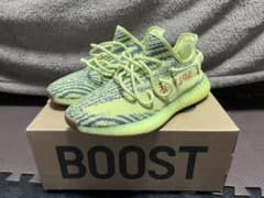 アディダス イージーブースト350 V2 セミ フローズン イエローのサムネイル