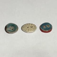 沖縄のやちむんボタン 3個セットのサムネイル