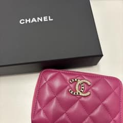 Chanel Matelassé Round Zipper Coin Case