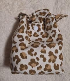 ヒョウ柄おにぎり入れのサムネイル