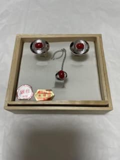 天然赤珊瑚のネクタイピンカフスボタンセット。銀台silver(シルバー
