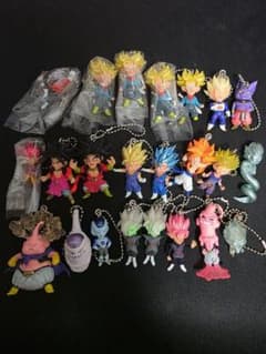 ドラゴンボール キーホルダー 23個 まとめ売りのサムネイル