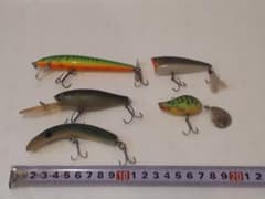 ブラックバス　ルアーのサムネイル