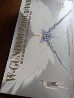 PG　ウイングガンダム　ゼロカスタム　　パーフェクトグレードのサムネイル