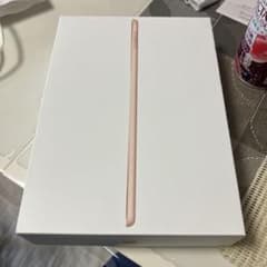 iPad(代6世代)シール付きのサムネイル