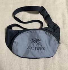ARC'TERYX×BEAMS Urban Fanny Grey×Blackのサムネイル