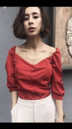 AmelieDECORTEブラウスのサムネイル
