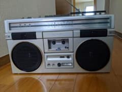 日立ラジカセTRK-7150のサムネイル