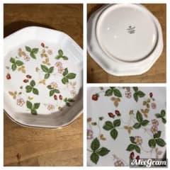 ＊ウェッジウッド ＊ ワイルドストロベリー プレートのサムネイル