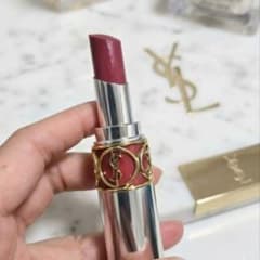 【YSL】ヴォリュプテ ティントインバーム No.10（キスミーレッド）のサムネイル